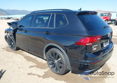 2021 Volkswagen Tiguan 2.0T Se/2.0T Se R-Line Black/2.0T Sel z USA, uszkodzony, nr VIN 3VV2B7AX5MM140654